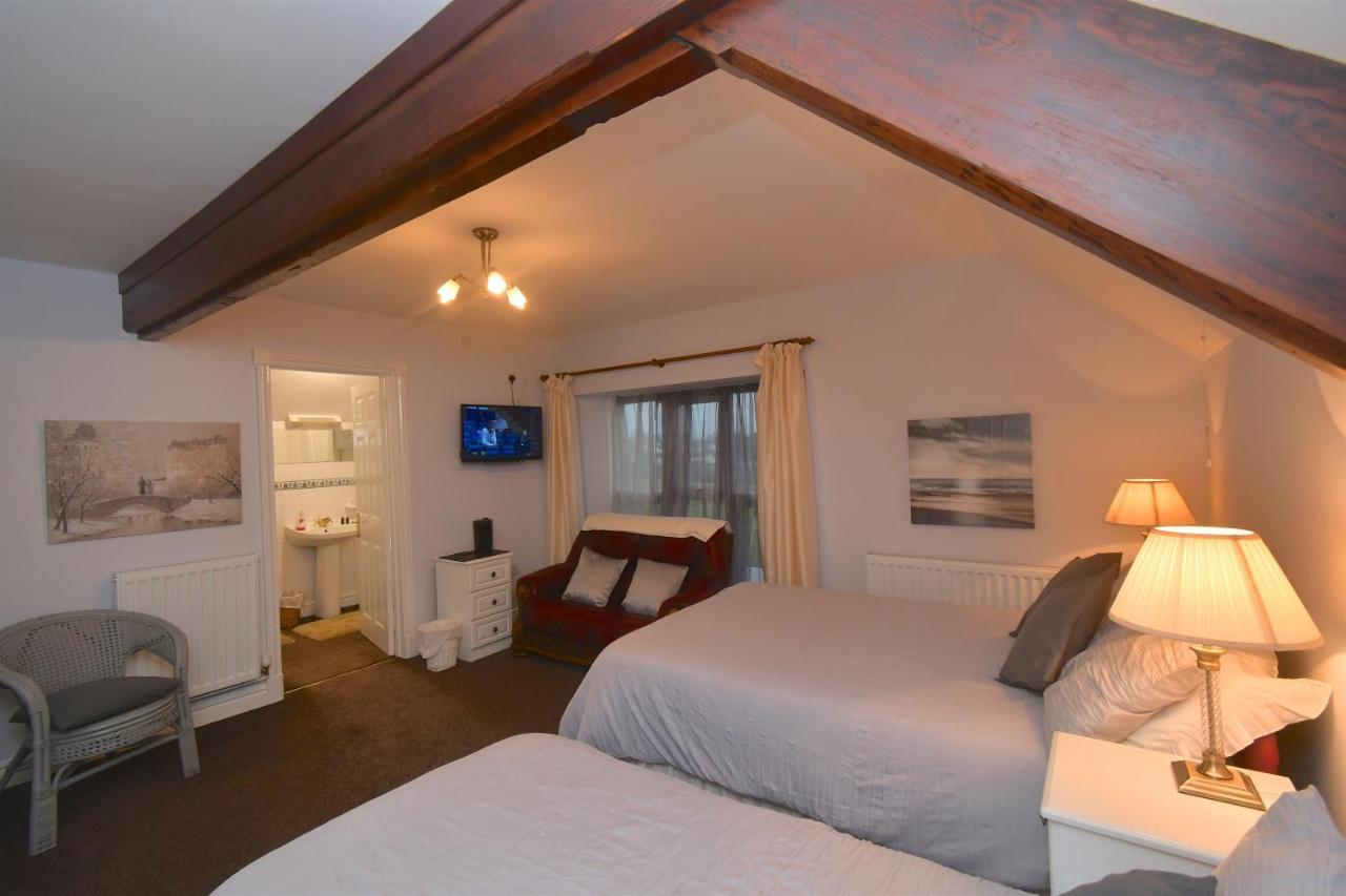 The Old Board School Guest House St Clears Buitenkant foto
