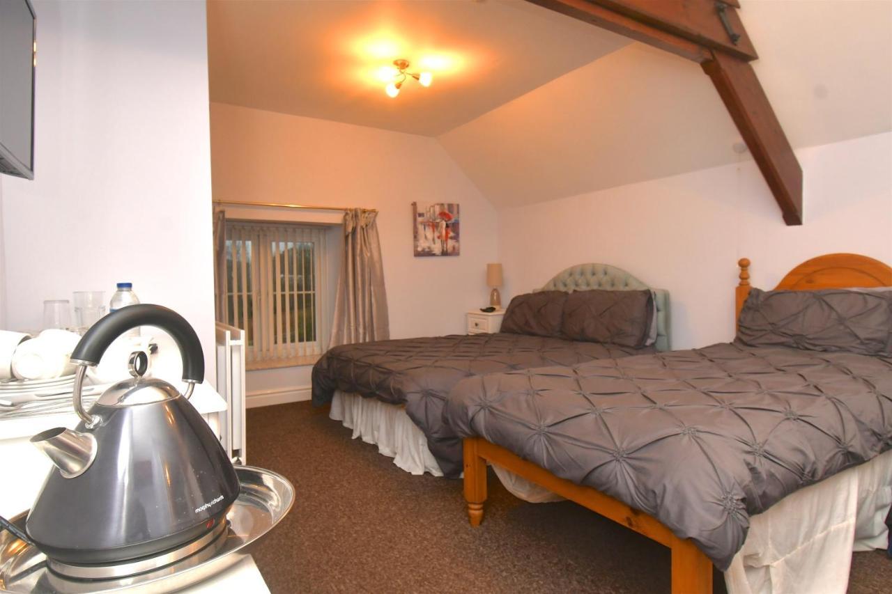 The Old Board School Guest House St Clears Buitenkant foto